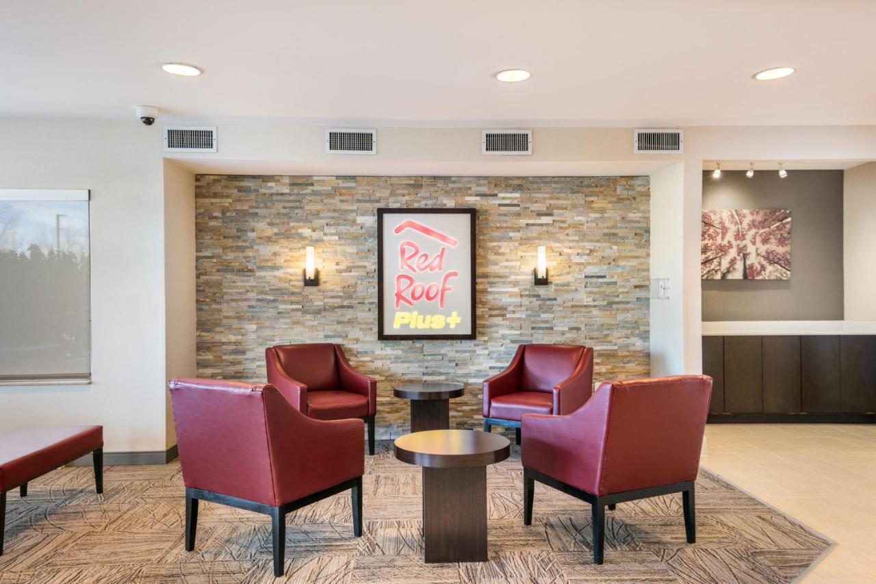 Red Roof Inn Plus+ Boston - Logan Saugus Exterior photo